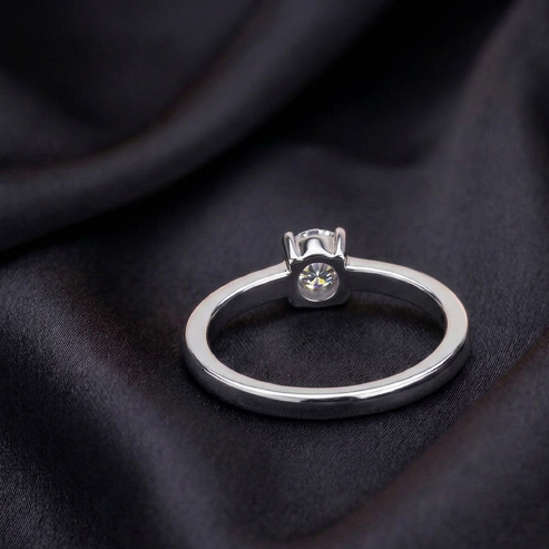 The Radiant Solitaire Classic